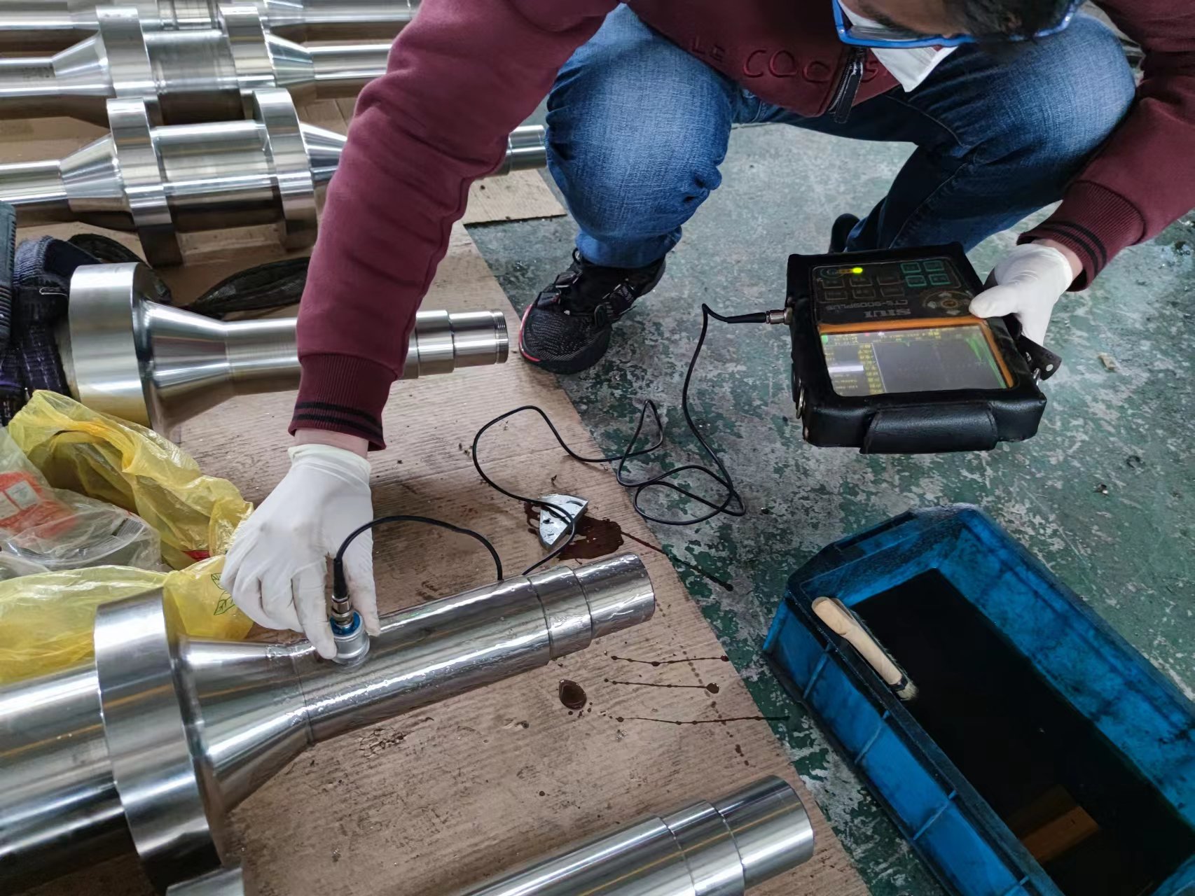 Interne Fehlererkennung (Ultraschall-Fehlerdetektor)